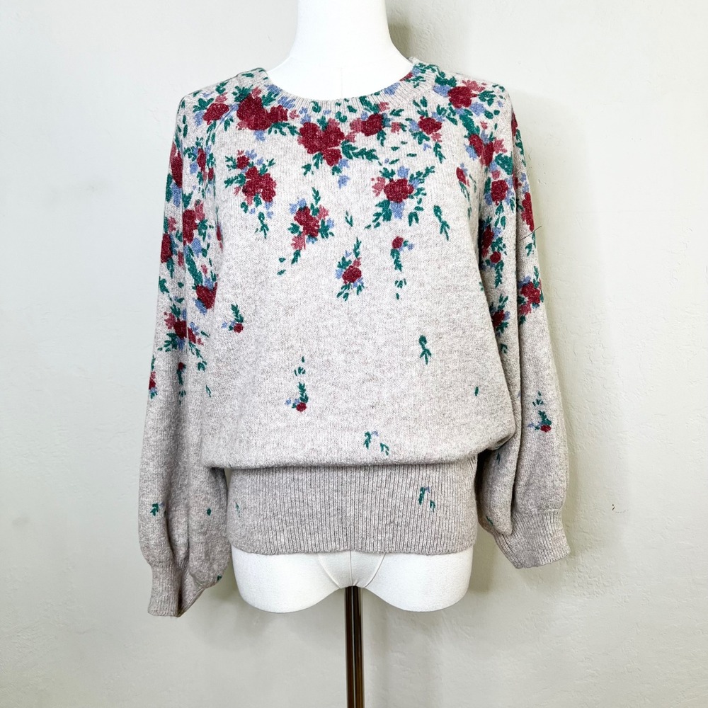 LC Lauren Conrad Size Medium Beige Floral Balloon Sleeve Pullover Crew Sweater
